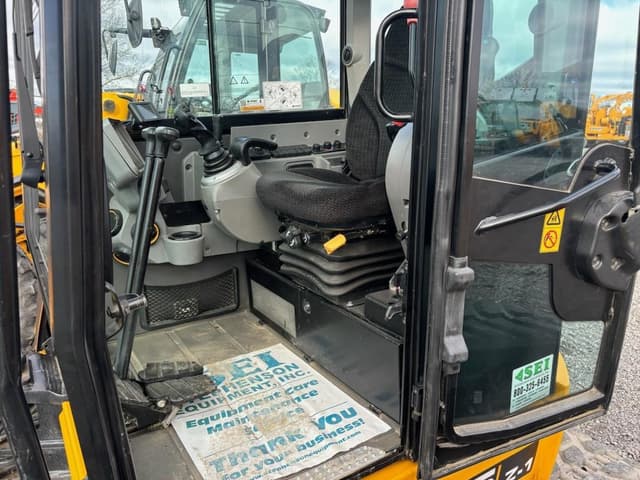 Image of JCB 55Z-1 equipment image 4