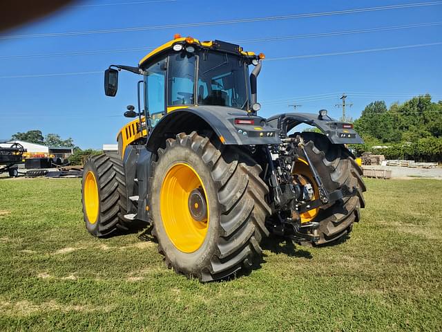 Image of JCB Fastrac 8330 equipment image 2