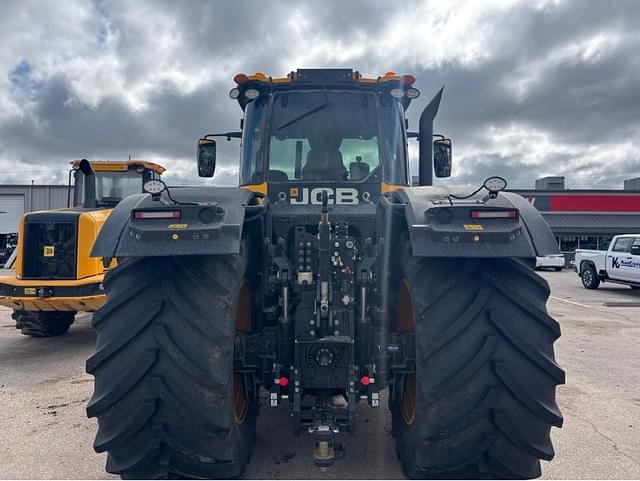 Image of JCB Fastrac 8330 equipment image 2