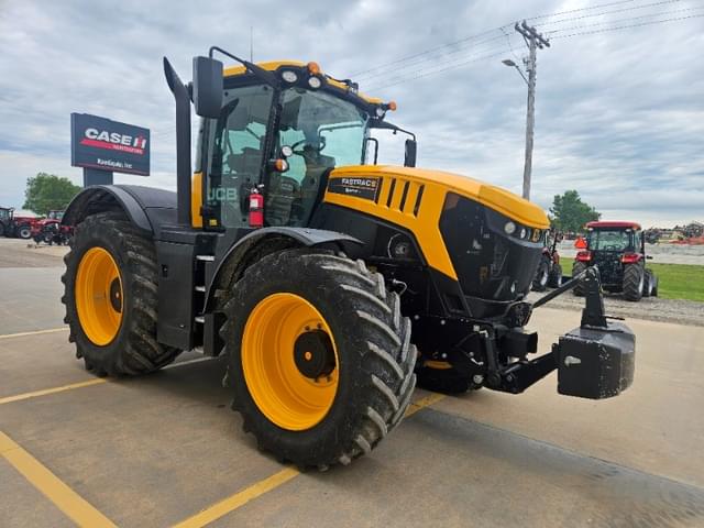 Image of JCB Fastrac 8330 equipment image 1