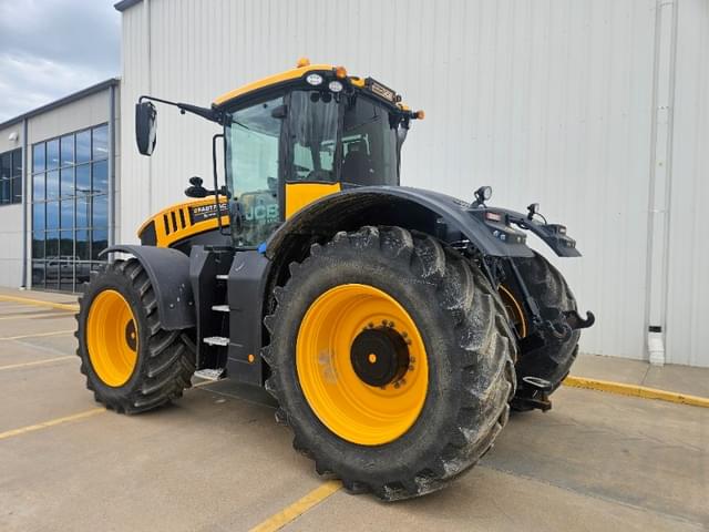 Image of JCB Fastrac 8330 equipment image 4