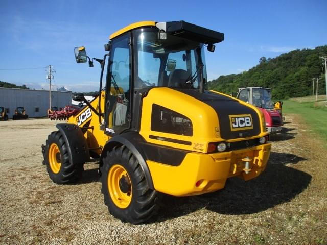 Image of JCB TM220 equipment image 2