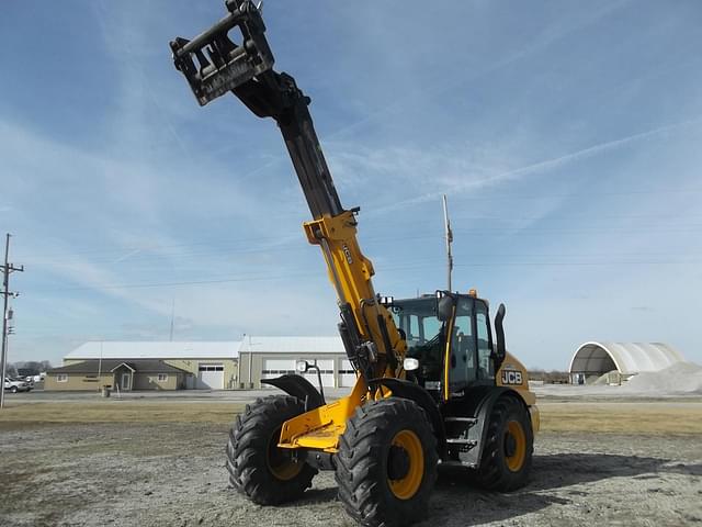 Image of JCB TM420 equipment image 1