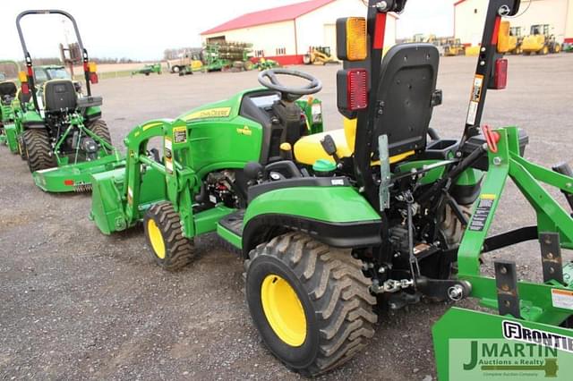 Image of John Deere 1025R equipment image 2