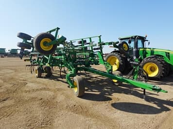 Main image John Deere 2430