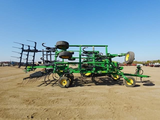 Image of John Deere 2430 equipment image 2