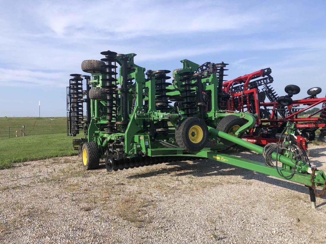 Image of John Deere 2660VT Primary image