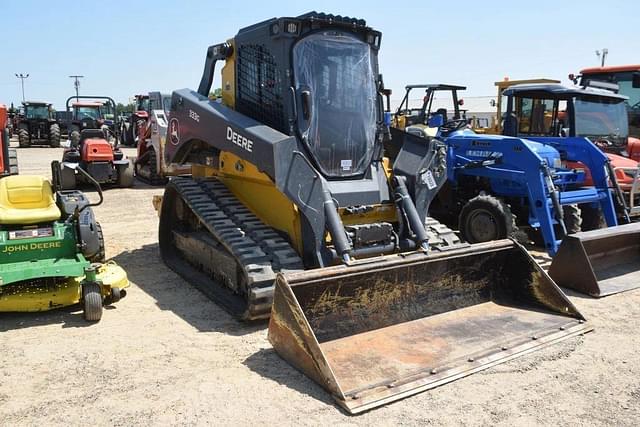 Image of John Deere 333G equipment image 3