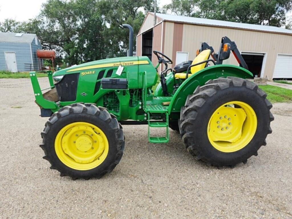 Image of John Deere 5045E Primary image