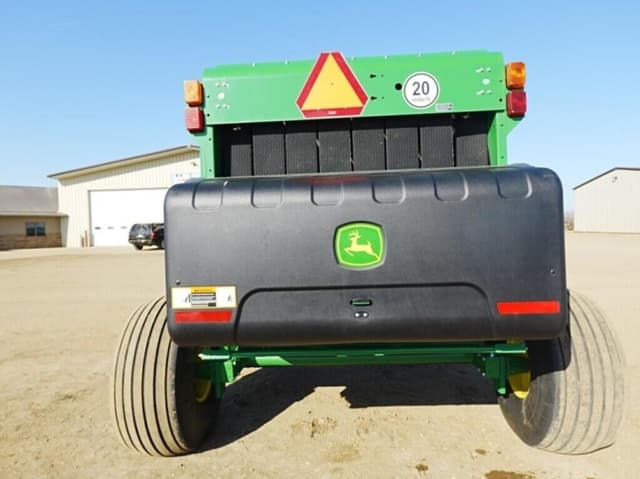 Image of John Deere 560M equipment image 3