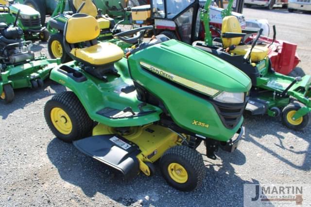 Image of John Deere X354 equipment image 1