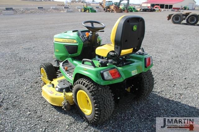 Image of John Deere X738 equipment image 2