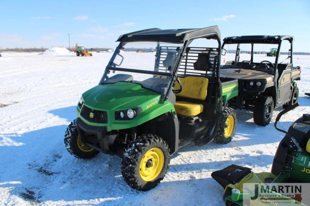 2022 John Deere XUV 560E Equipment Image0