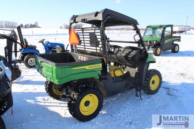 Image of John Deere XUV 560E equipment image 2