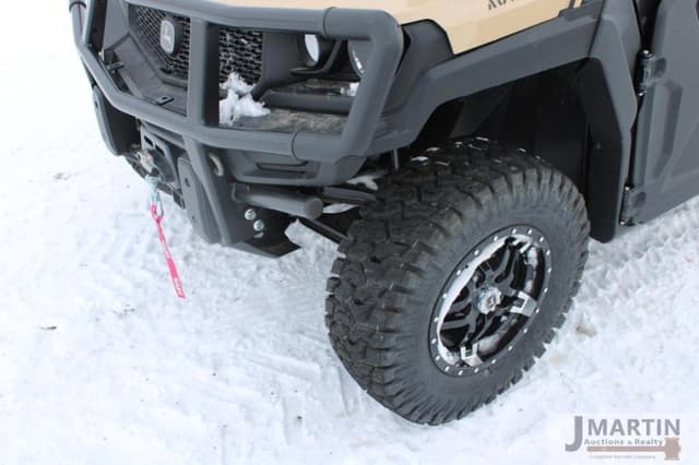 Image of John Deere XUV 835M equipment image 4