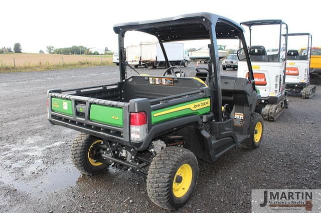 Image of John Deere XUV865M equipment image 2