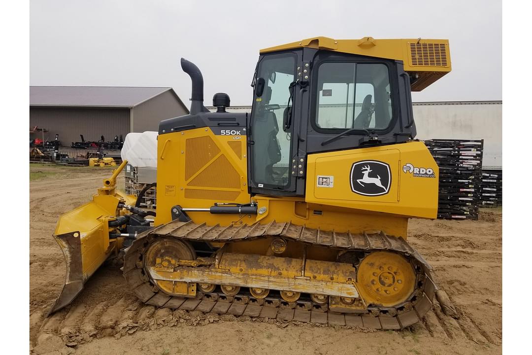 Image of John Deere 550K LGP Primary image