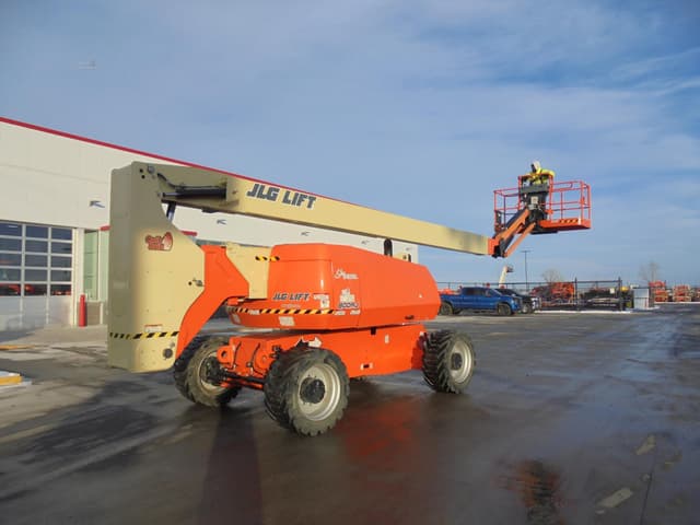 Image of JLG 800AJ equipment image 1