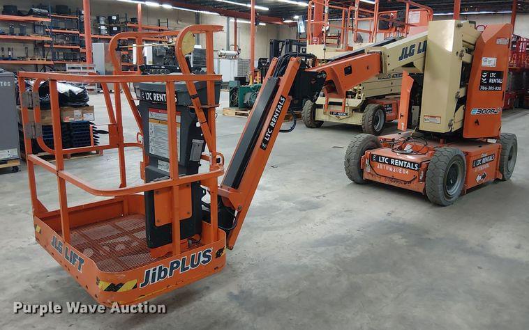 Image of JLG E300AJP Primary image