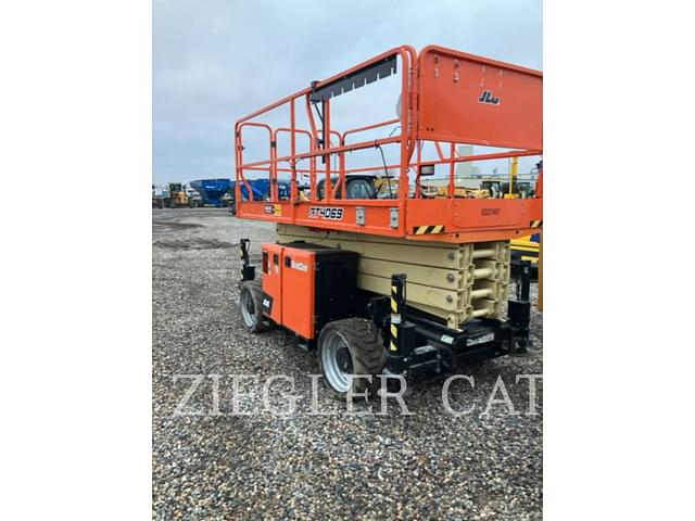 Image of JLG RT4069 equipment image 1