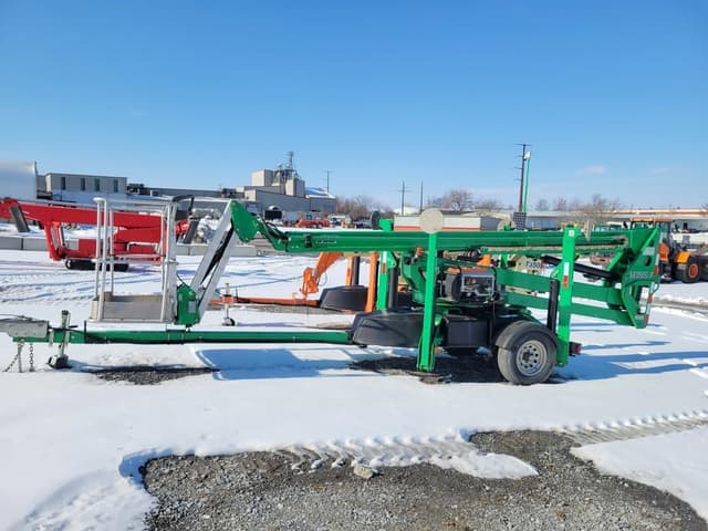 Image of JLG T500J equipment image 4