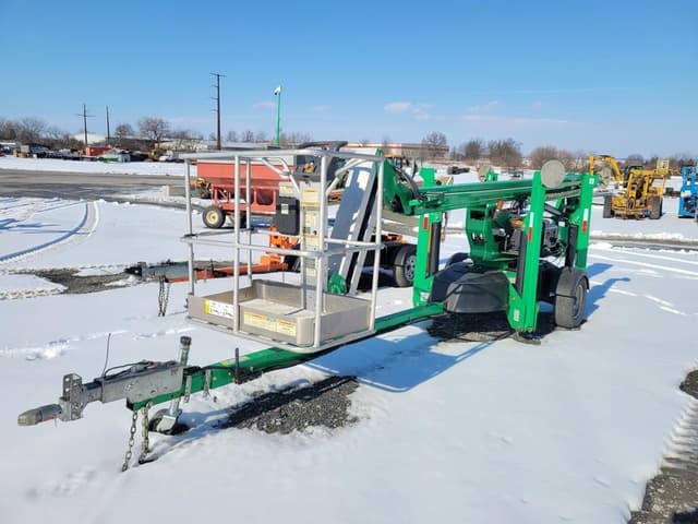 Image of JLG T500J equipment image 2