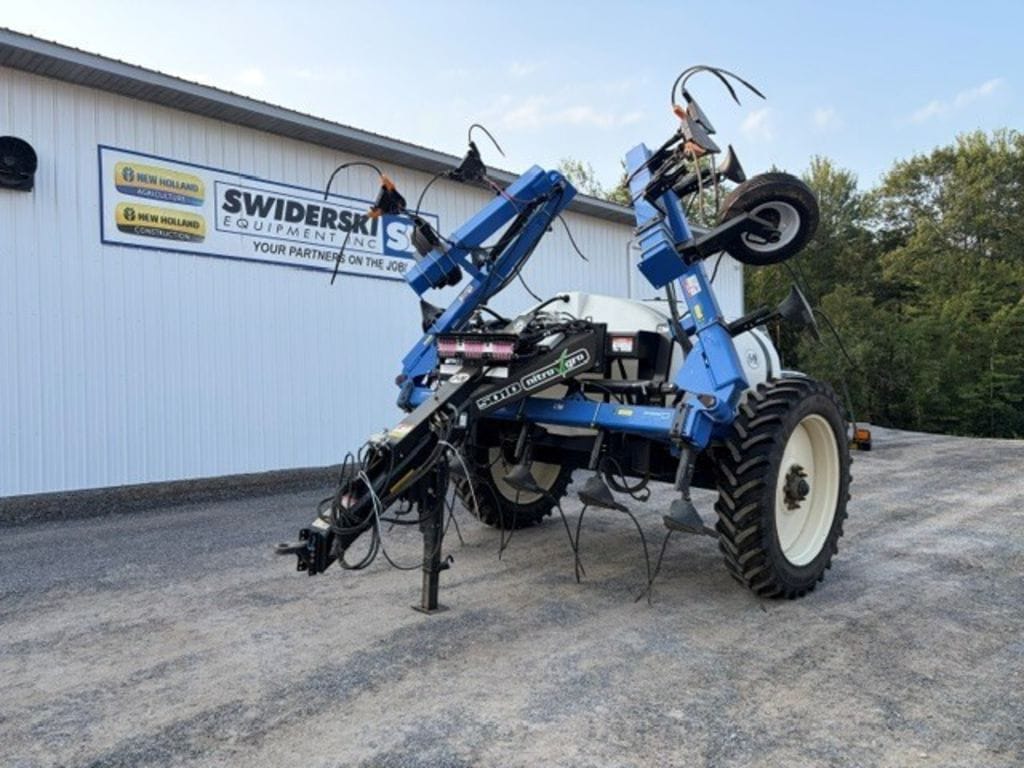 2022 J&M 5010 Equipment Image0