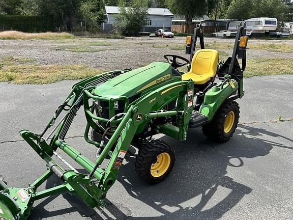 Image of John Deere 1023E equipment image 2