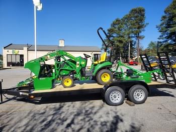 2025 John Deere 1023E Equipment Image0