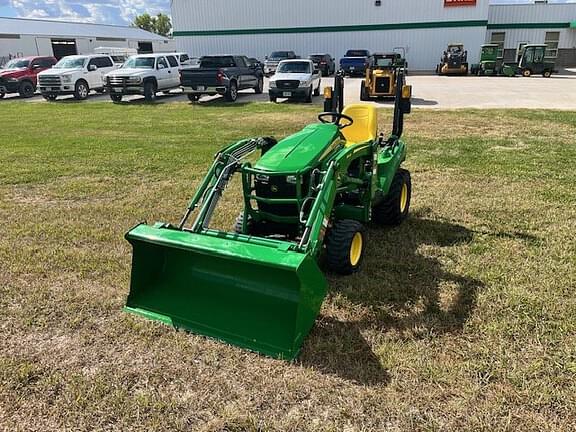 Image of John Deere 1023E equipment image 1