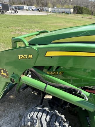 Image of John Deere 1023E equipment image 1