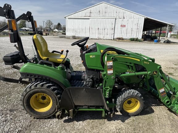 Image of John Deere 1023E Primary image