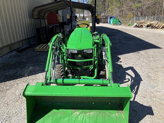 Image of John Deere 1023E equipment image 2