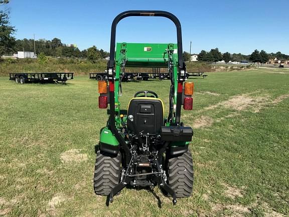 Image of John Deere 1023E equipment image 2