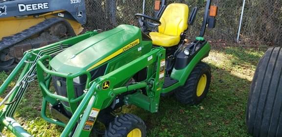 Image of John Deere 1023E Image 1