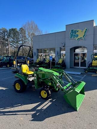 Image of John Deere 1023E equipment image 1