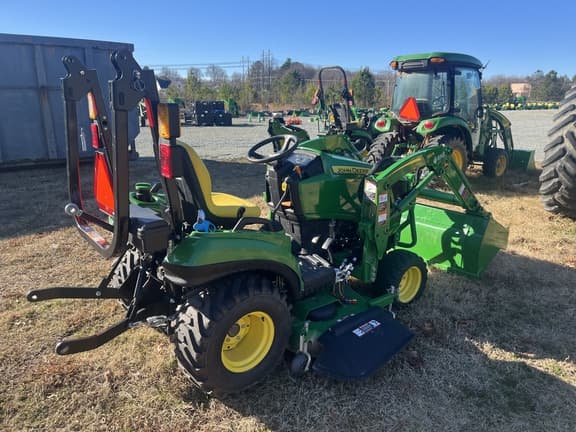 Image of John Deere 1023E equipment image 2