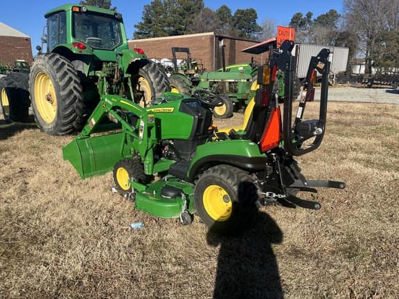 Image of John Deere 1023E equipment image 1