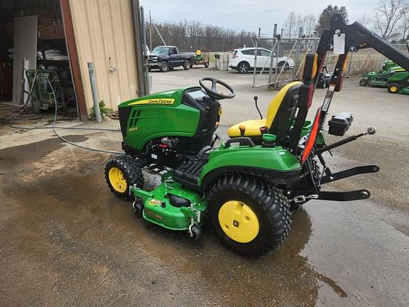 Image of John Deere 1023E equipment image 1