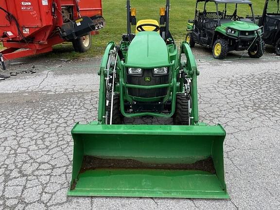 Image of John Deere 1023E equipment image 2