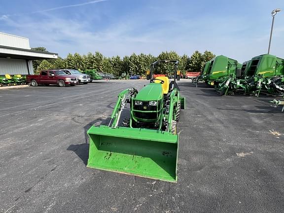 Image of John Deere 1023E equipment image 1