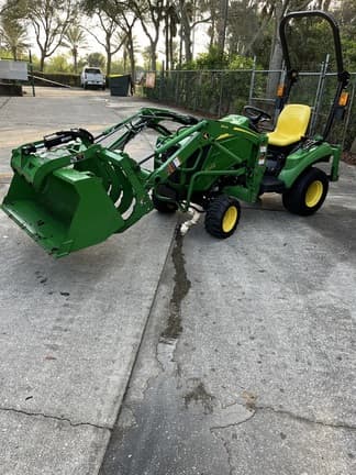 Image of John Deere 1023E equipment image 1