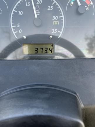 Image of John Deere 1023E equipment image 3