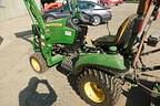 Image of John Deere 1023E equipment image 3