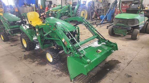 Image of John Deere 1023E Primary image