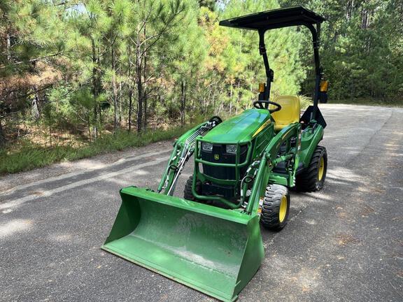 Image of John Deere 1023E equipment image 1