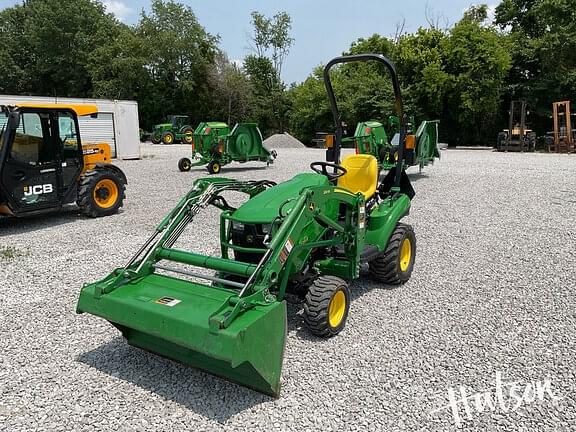 Image of John Deere 1023E equipment image 3