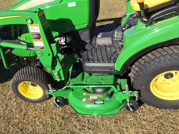 Image of John Deere 1023E equipment image 2