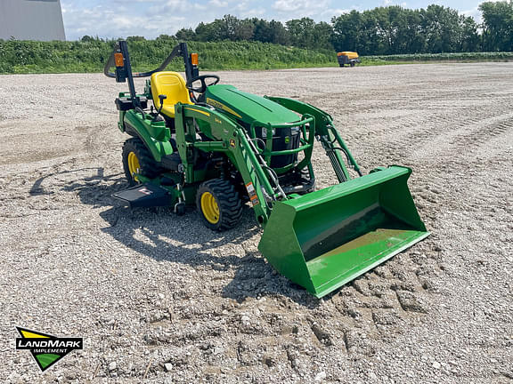 Image of John Deere 1023E equipment image 2