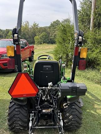 Image of John Deere 1023E equipment image 3